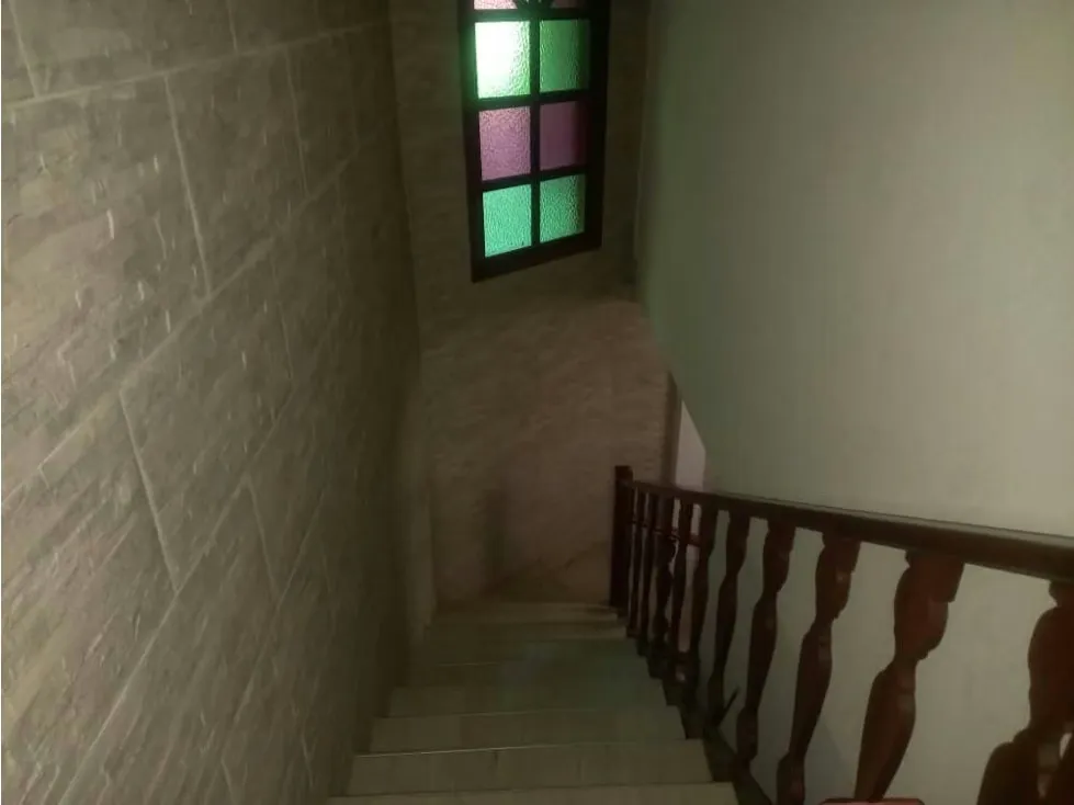 VENTA CASA EN CLUB HIPICO LOS TEQUES, 1700M2, 5 HAB, 3 BAÑOS, 6 P/E - 7