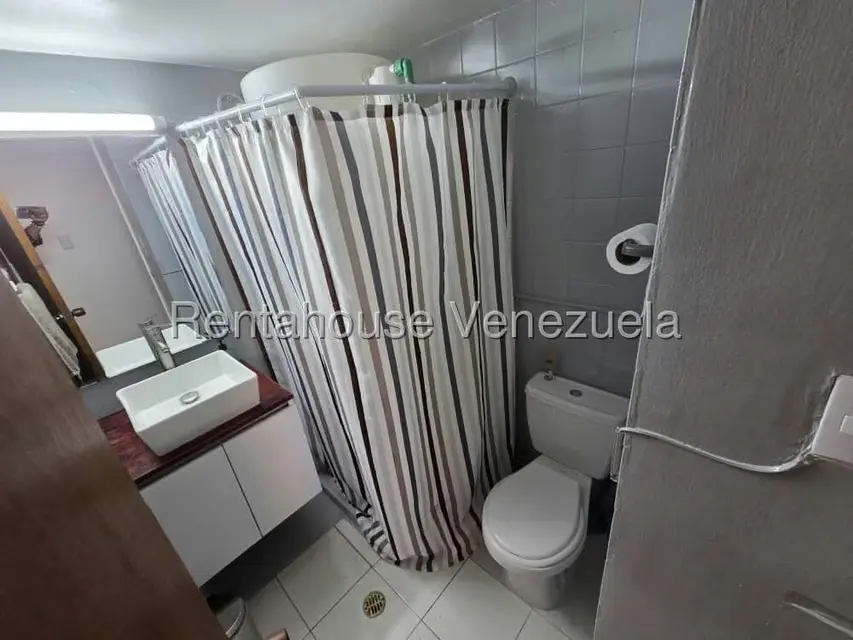 Apartamento (1 Nivel) en Venta en Parroquia Santa Teresa, Distrito Metropolitano - 19
