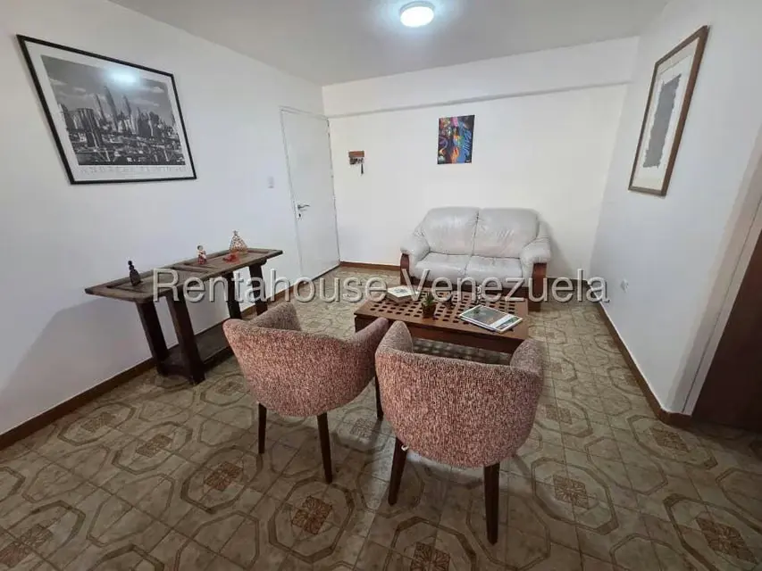 Apartamento (1 Nivel) en Venta en Parroquia Santa Teresa, Distrito Metropolitano - 8