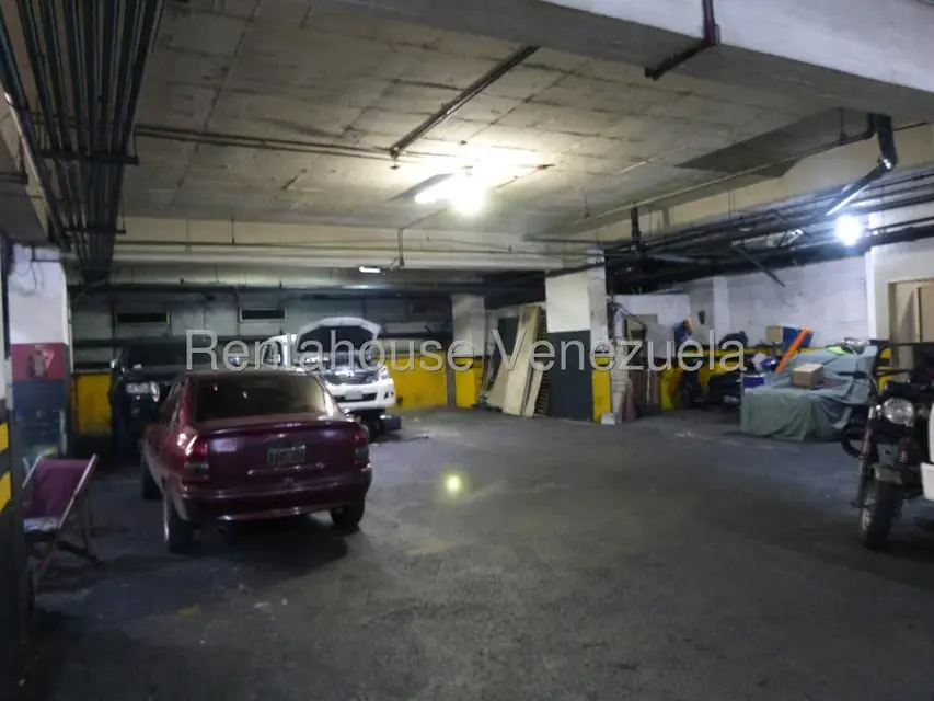Edificio en Venta en Parroquia Catedral, Distrito Metropolitano - 7