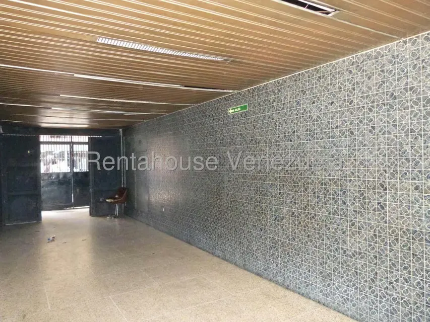 Edificio en Venta en Parroquia Catedral, Distrito Metropolitano - 10