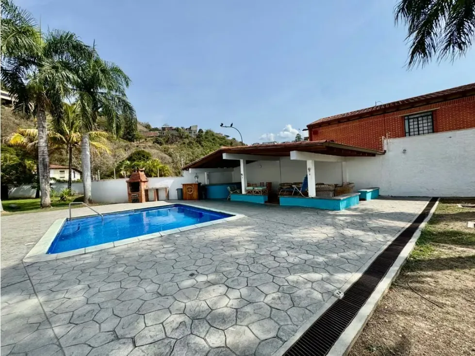 Se vende casa 900m2 4h+s+anexo Colinas de Tamanaco - 6