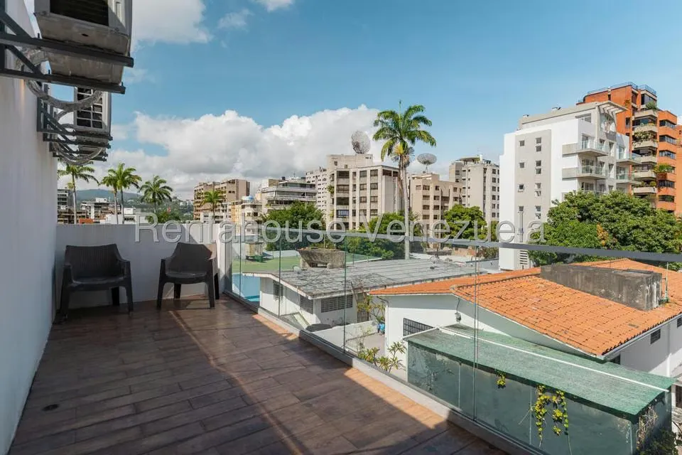 Casa (Multipes Niveles) en Venta en Santa Eduvigis, Distrito Metropolitano - 37
