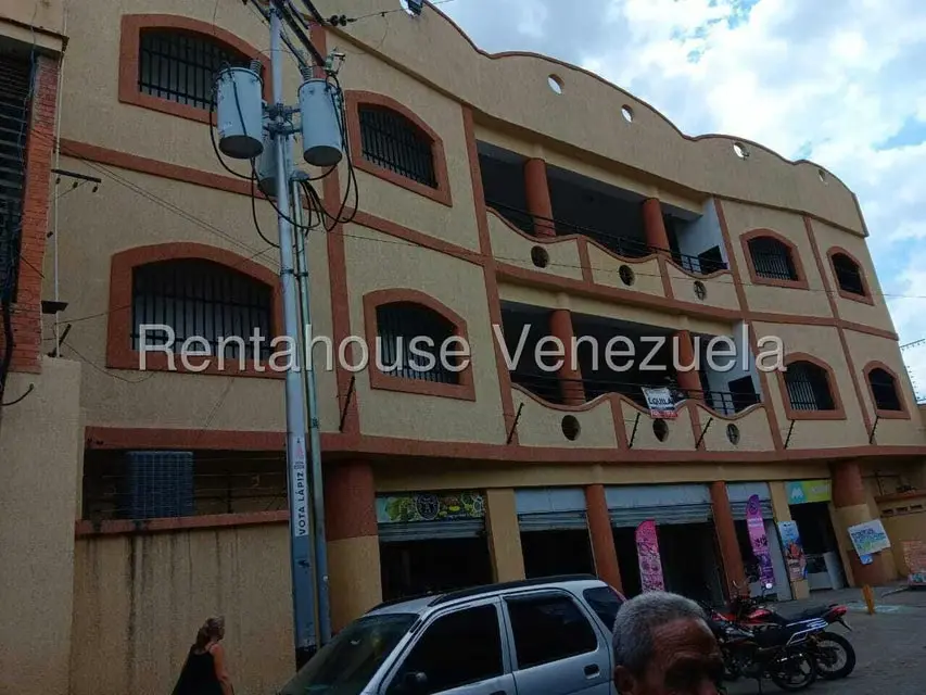 Local Comercial en Alquiler en Centro, Aragua