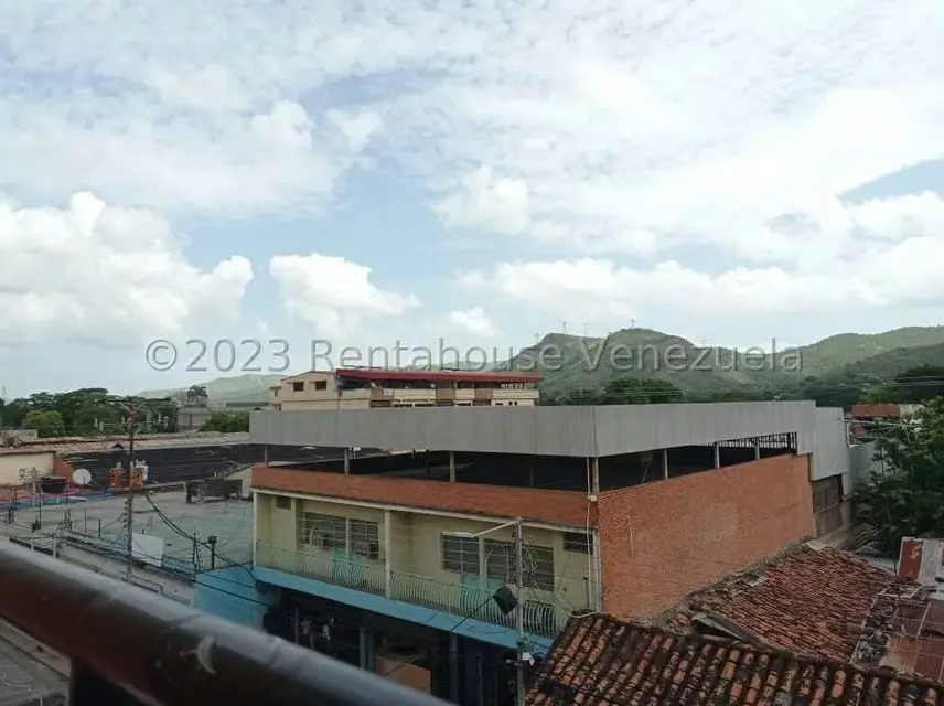 Local Comercial en Alquiler en Centro, Aragua - 10