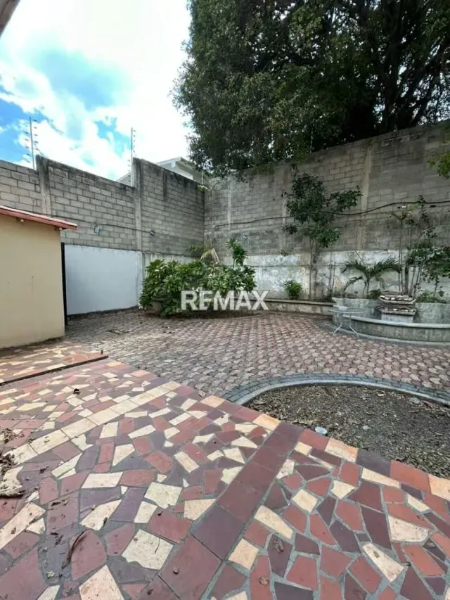 Vendo Hermosa Quinta en Colinas De santa Rosa - 17