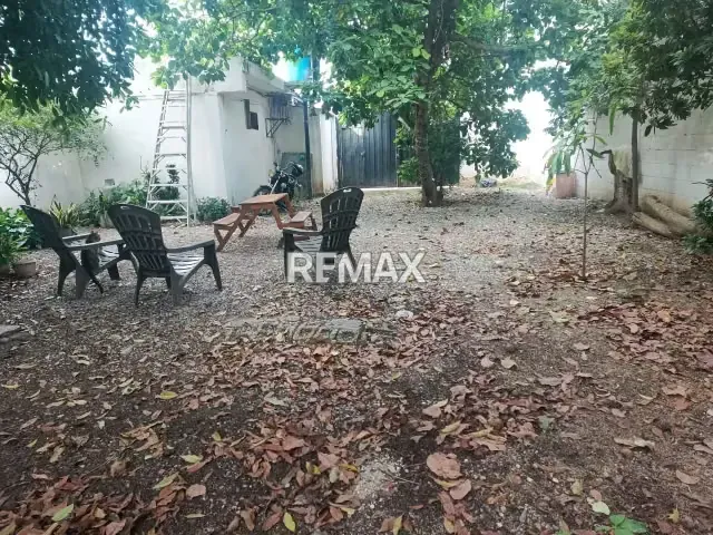 VENTA EN EXCLUSIVA DE TERRENO ZONA CENTRO Plena, CALLE 22 carreras 24 y 25 Intersección Av Andrés Bello - 4