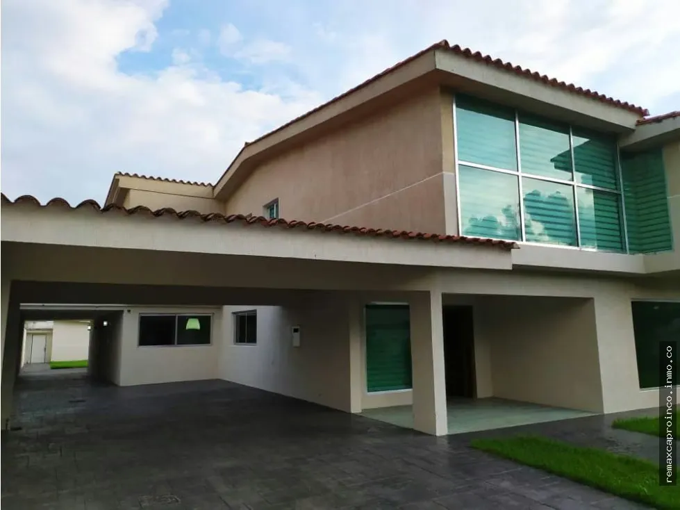 Hermosa casa en Guataparo Country club. - 3