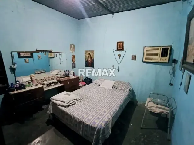 CASA EN VENTA SECTOR LA VEGA, CUA, EDO. MIRANDA - 5