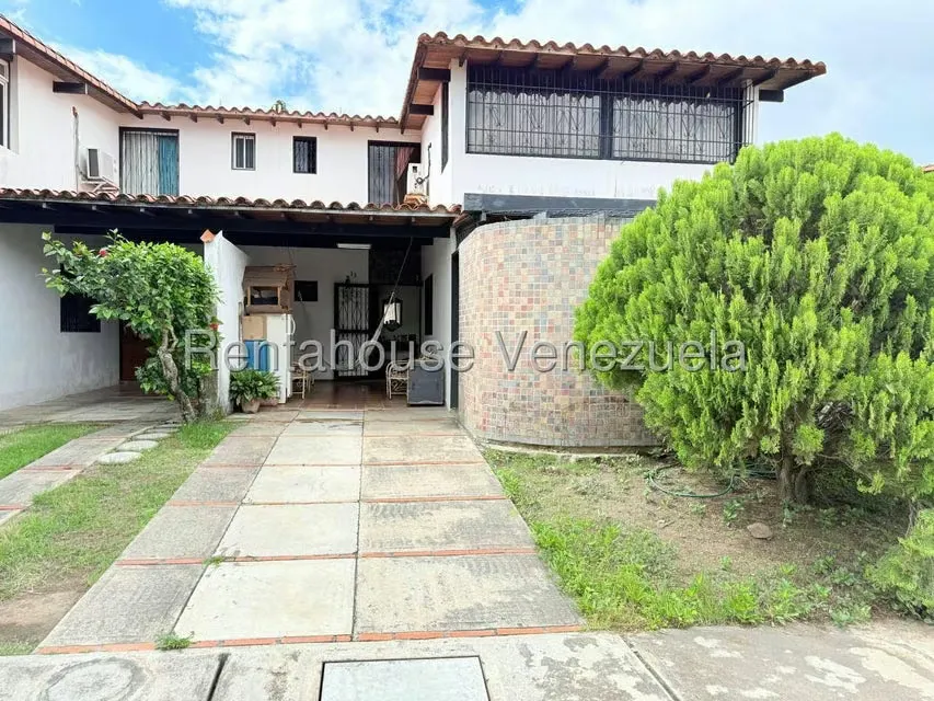 Casa (Duplex) en Venta en Centro, Lara - 3