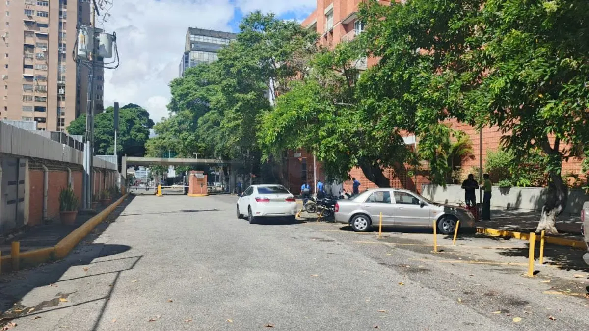 Boleita Norte Alquiler Apartamento, Pque Resd del Este, Av. Romulo Gallegos - 15