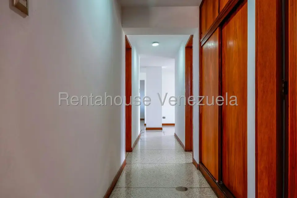 Edificio en Venta en Colinas de Bello Monte, Distrito Metropolitano - 21
