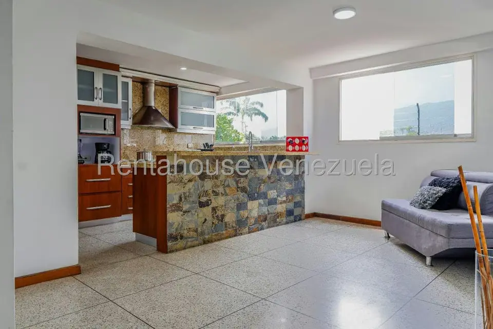 Edificio en Venta en Colinas de Bello Monte, Distrito Metropolitano - 28