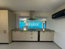 View 10