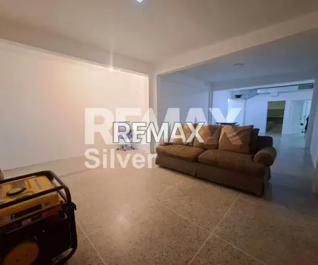 LOCAL COMERCIAL AV UNIVERSIDAD - 8