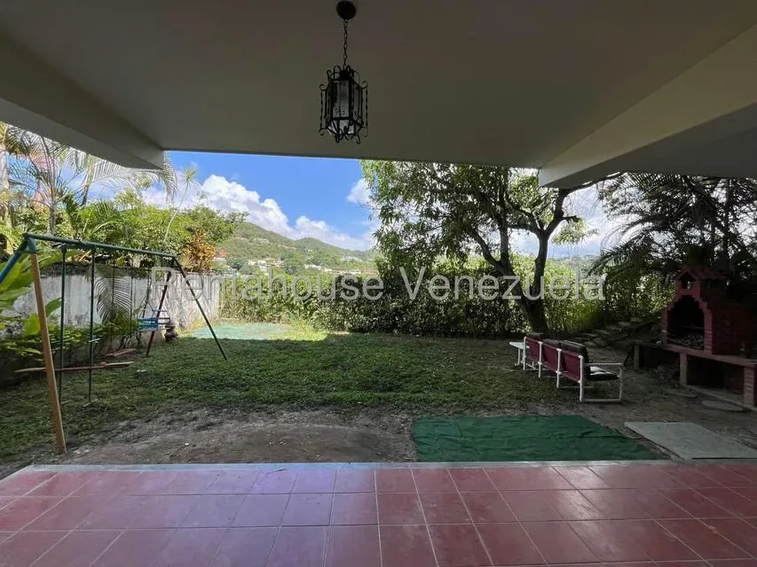 Casa (Multipes Niveles) en Venta en Prados del Este, Distrito Metropolitano - 27
