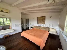 View 32