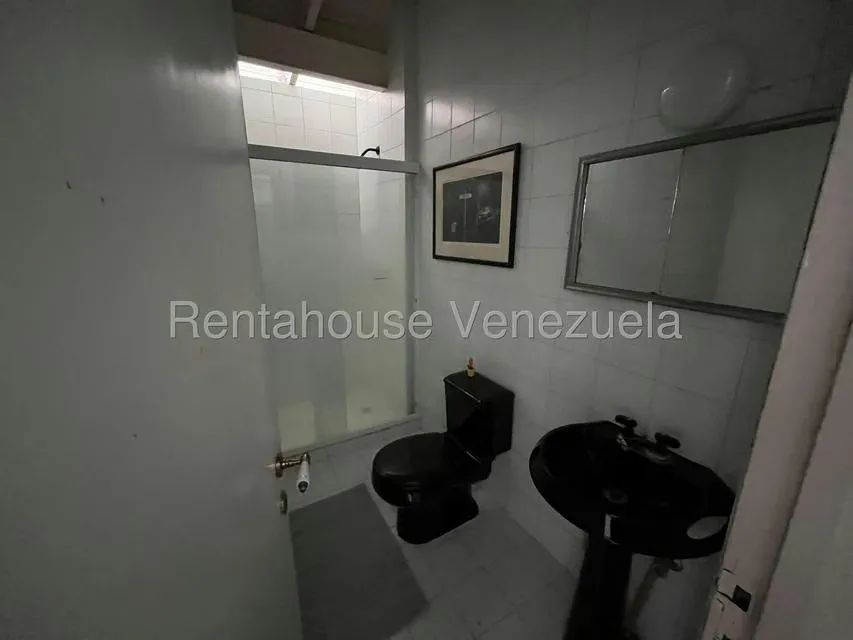 Casa (Multipes Niveles) en Venta en Prados del Este, Distrito Metropolitano - 44