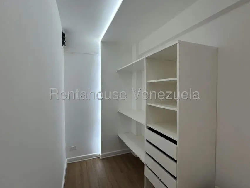 Apartamento (1 Nivel) en Alquiler en San Luis, Distrito Metropolitano - 24
