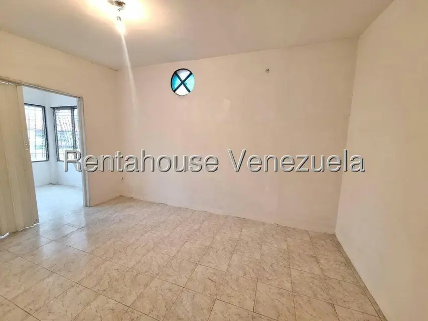 Casa (1 Nivel) en Venta en Zona Este, Lara - 15