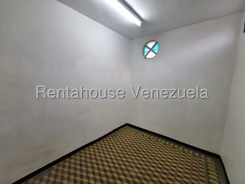Casa (1 Nivel) en Venta en Zona Este, Lara - 16