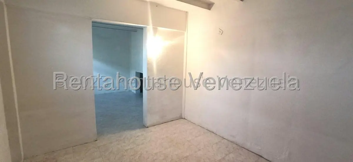 Casa (1 Nivel) en Venta en Zona Este, Lara - 27