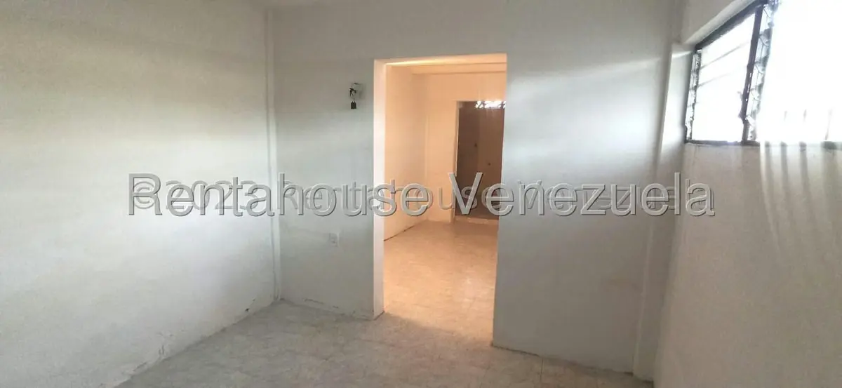 Casa (1 Nivel) en Venta en Zona Este, Lara - 30