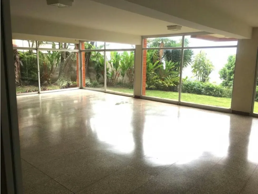 Vendo apartamento 180m2 Colinas Bello Monte 4531 - 2