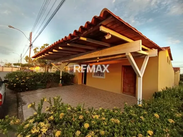 EN VENTA CASA UBICADA EN URB LAS DELICIAS I, SECTOR LOS SAMANES - 2
