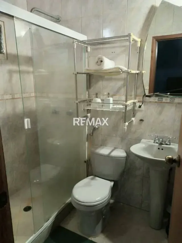 EN VENTA CASA UBICADA EN URB LAS DELICIAS I, SECTOR LOS SAMANES - 9