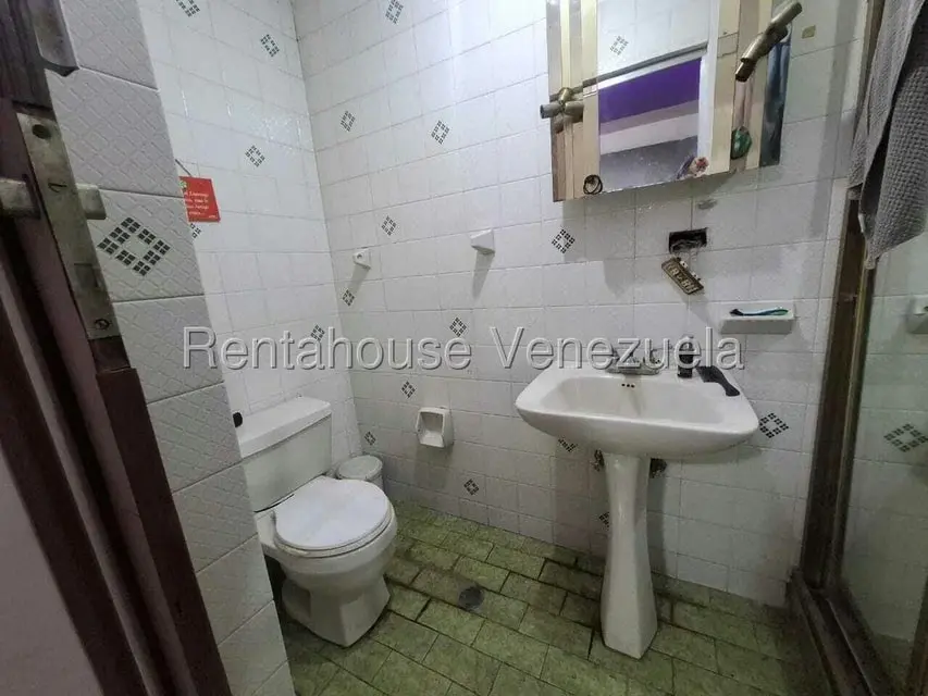 Apartamento (1 Nivel) en Venta en El Paraiso, Distrito Metropolitano - 13