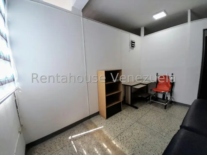 Consultorio Medico en Alquiler en Centro, Lara - 8