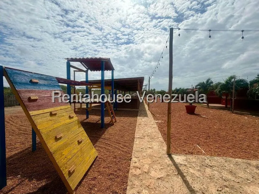 Comercial (Club Campestre) en Venta en Santa Ana, Falcon - 18