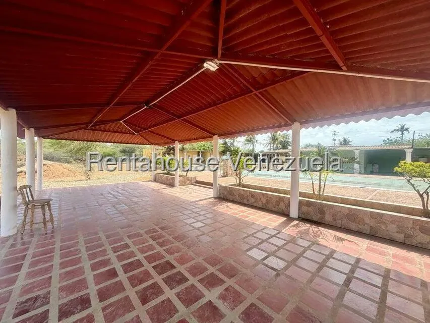 Comercial (Club Campestre) en Venta en Santa Ana, Falcon - 33