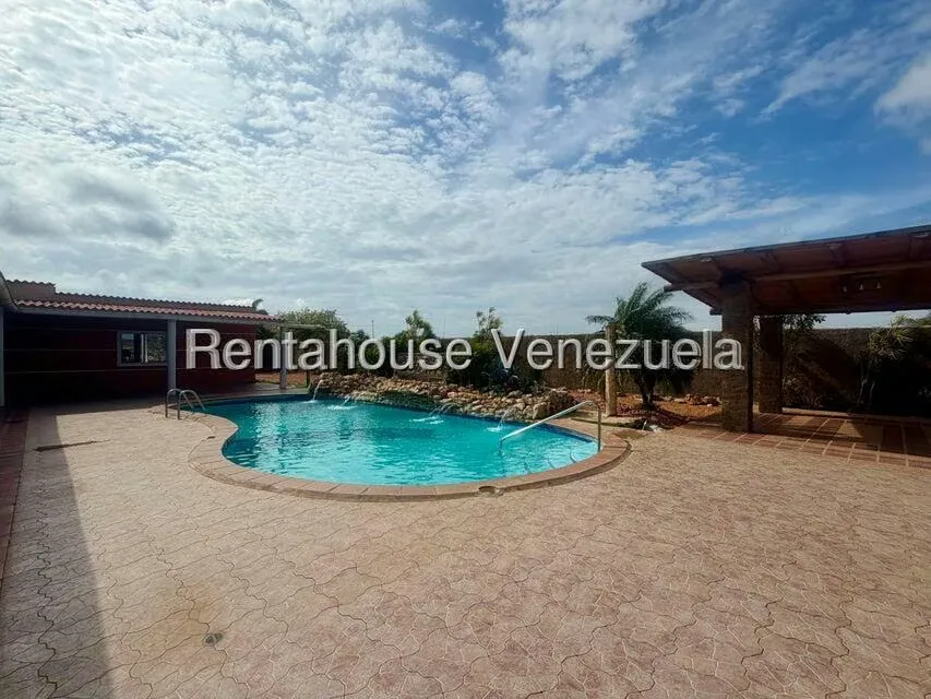 Comercial (Club Campestre) en Venta en Santa Ana, Falcon - 9