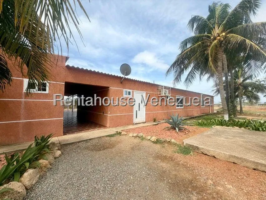 Comercial (Club Campestre) en Venta en Santa Ana, Falcon - 10