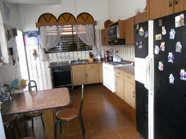 Casa (Colonial) en Venta en Las Barrancas, Miranda - 17