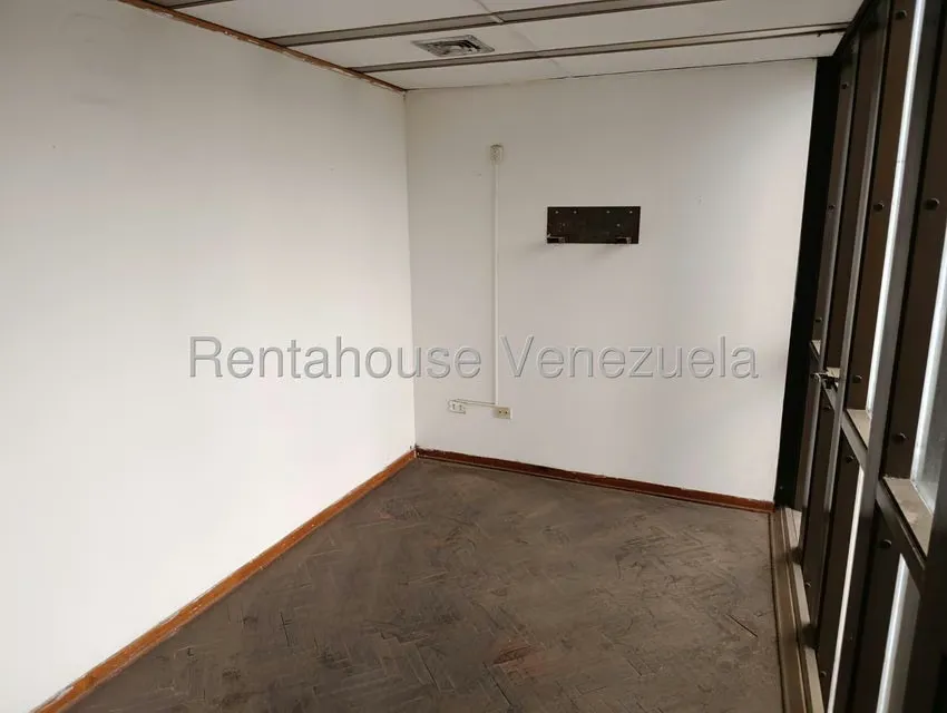 Oficina en Venta en El Socorro, Carabobo - 9
