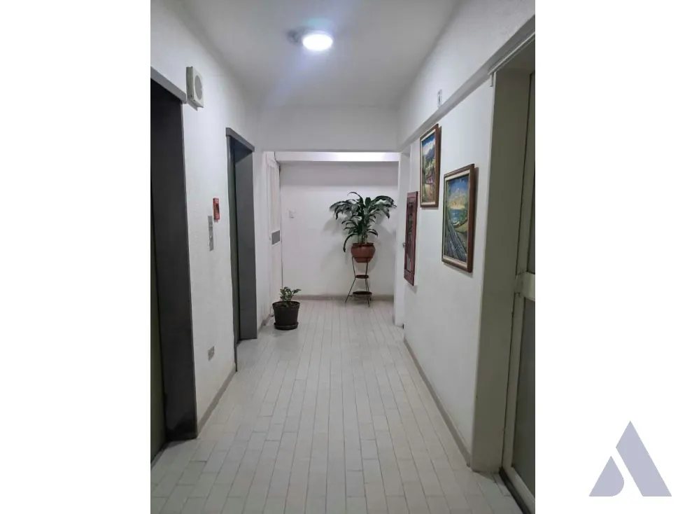Vendo apartamento en calle cerrada 104m2 El Marqués 7690 - 3