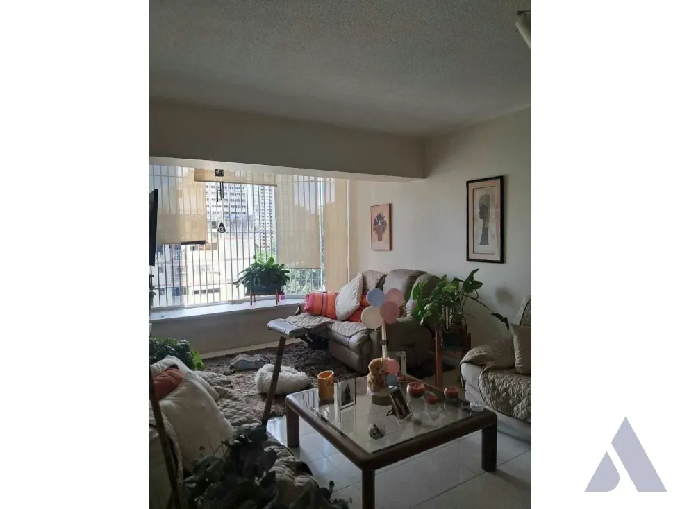 Vendo apartamento en calle cerrada 104m2 El Marqués 7690 - 9