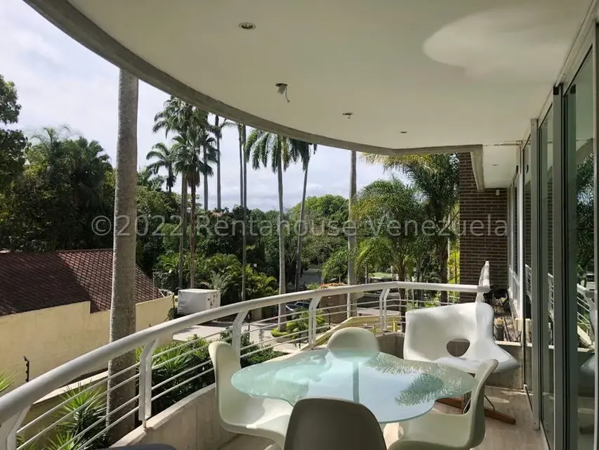 Apartamento (Duplex) en Venta en Los Chorros, Distrito Metropolitano - 23