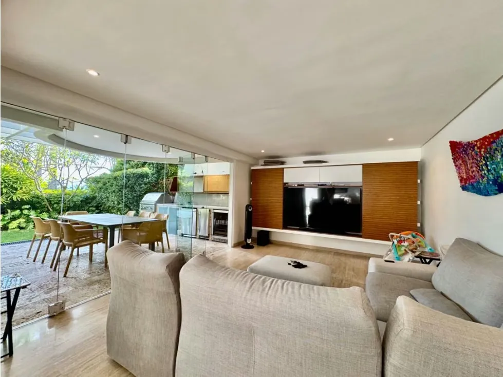 Se vende PB 389m2 +221m2 jardín 4h+s/6b/2p Santa Rosa de Lima - 9
