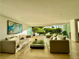 View 10