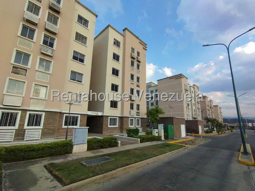 Apartamento (1 Nivel) en Alquiler en Ciudad Roca, Lara - 18