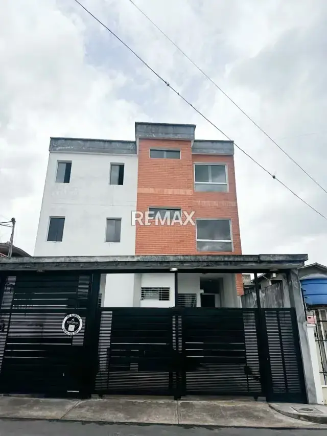 En Venta Apartamento en Obra Gris, Edificio cañaveral, barrio el lobo
