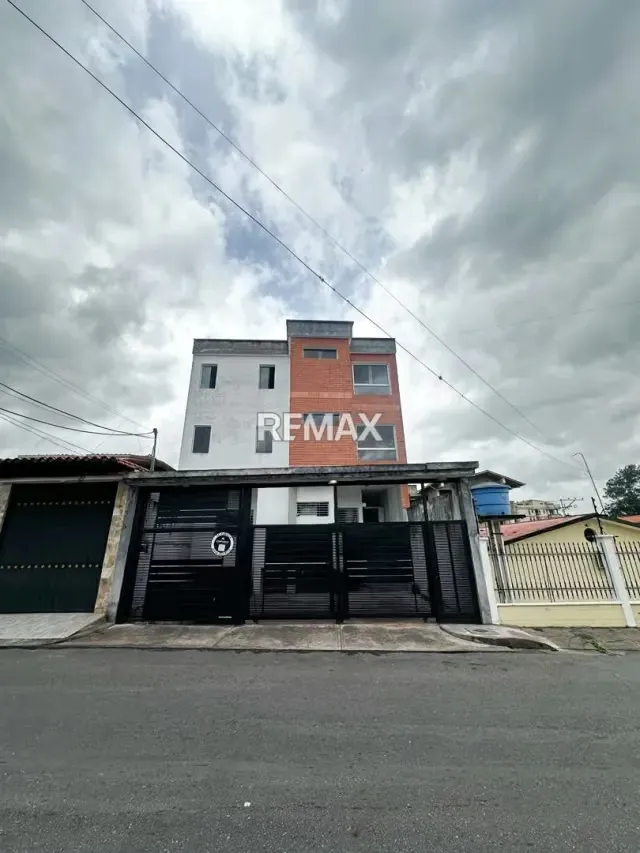 En Venta Apartamento en Obra Gris, Edificio cañaveral, barrio el lobo - 5