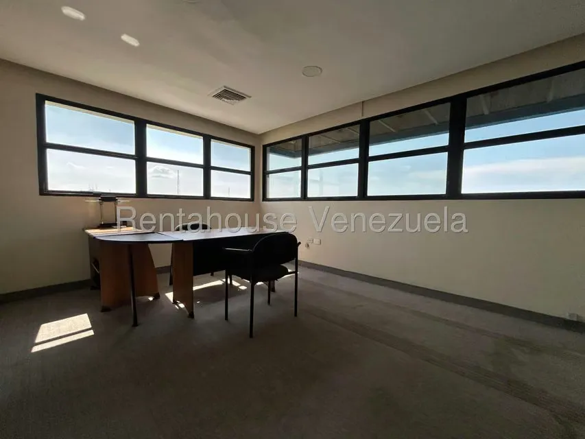 Local Comercial en Venta en 5 de Julio, Zulia - 25