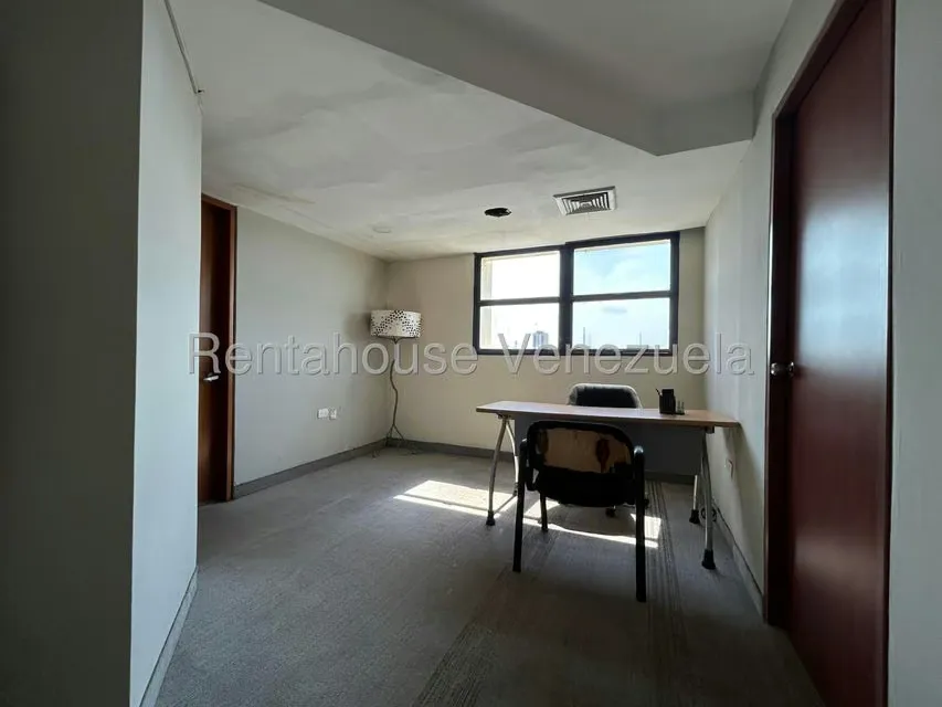 Local Comercial en Venta en 5 de Julio, Zulia - 35