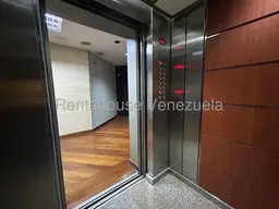 Vista 62