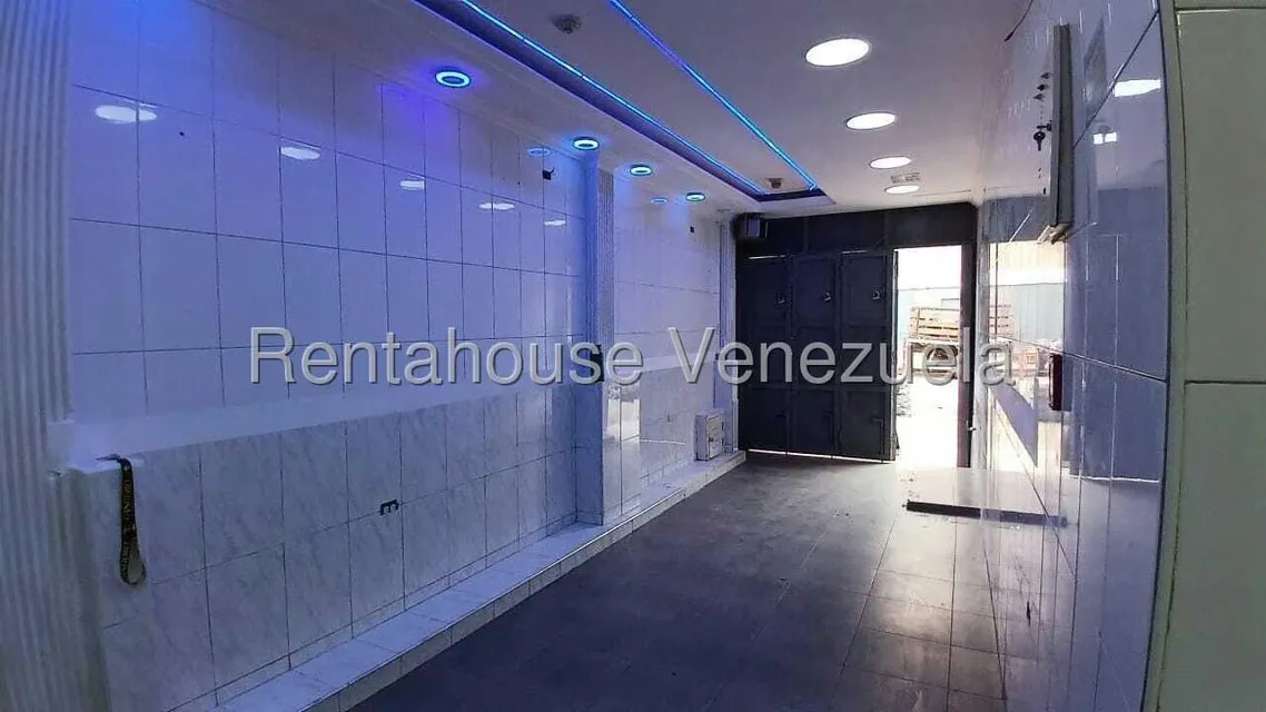 Local Comercial en Alquiler en Catia, Distrito Metropolitano - 10